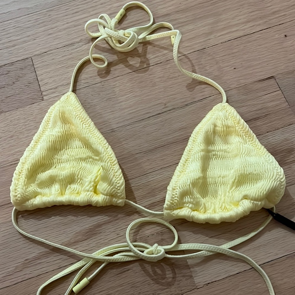 Triangl top